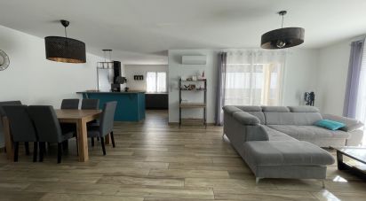 Maison 4 pièces de 117 m² à Tarascon-sur-Ariège (09400)