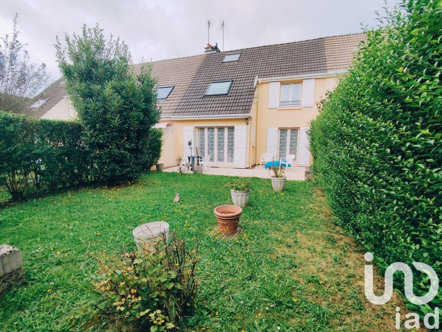 Vente Maison 99m² 5 Pièces à Breuil-le-Vert (60600) - Iad France