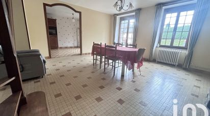 House 6 rooms of 107 m² in Saint-Planchers (50400)