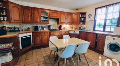 House 4 rooms of 90 m² in Villers-Saint-Genest (60620)