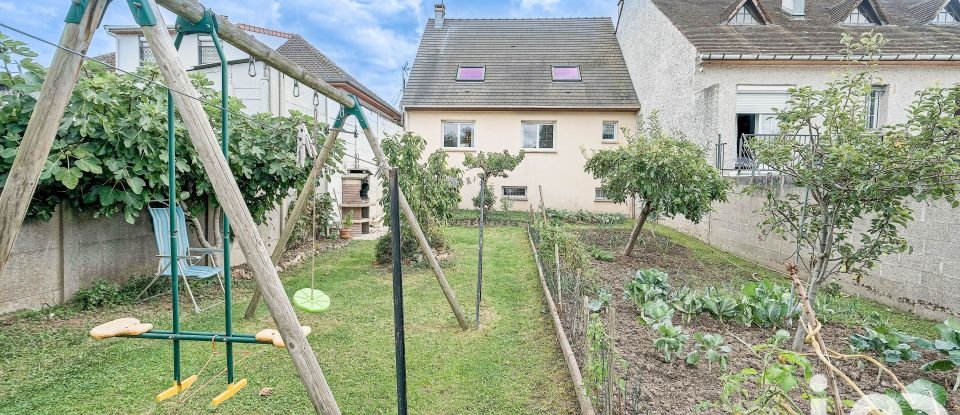 Maison traditionnelle 6 pièces de 154 m² à Aulnay-sous-Bois (93600)