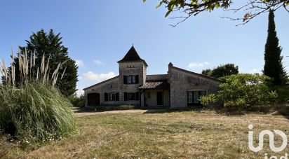 Maison de campagne 5 pièces de 145 m² à Grézels (46700)