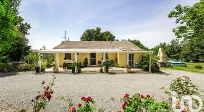 Country house 4 rooms of 97 m² in Maransin (33230)