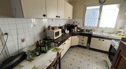 Maison 7 pièces de 187 m² à Ménigoute (79340)