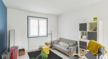 Appartement 4 pièces de 83 m² à Saint-Genis-les-Ollières (69290)