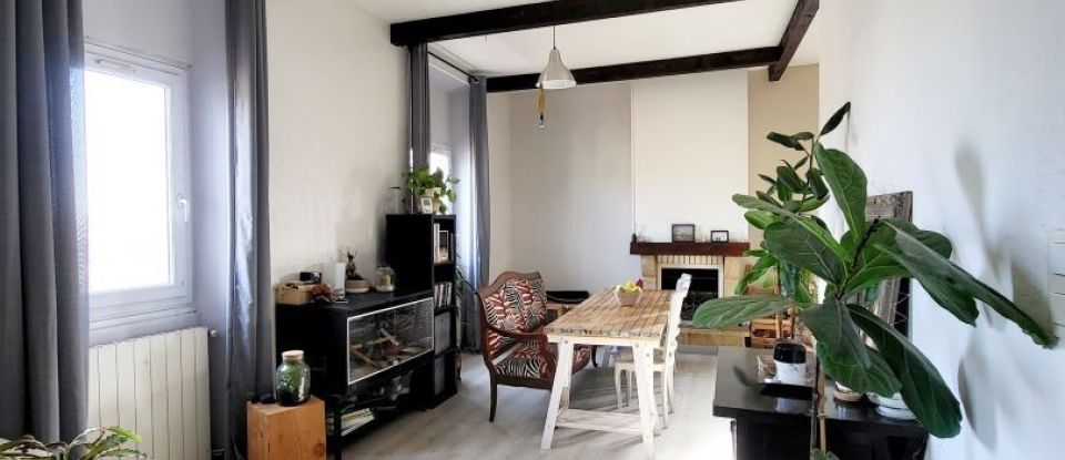 Apartment 3 rooms of 88 m² in Marseille (13015)