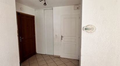 Apartment 3 rooms of 66 m² in Magland (74300)