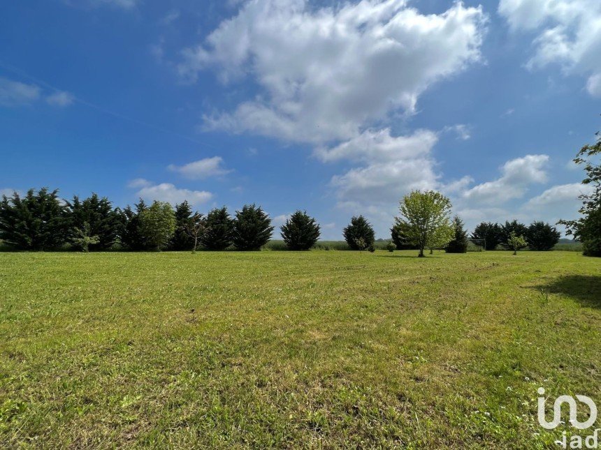 Terrain de 2 790 m² à Bussy-le-Repos (89500)