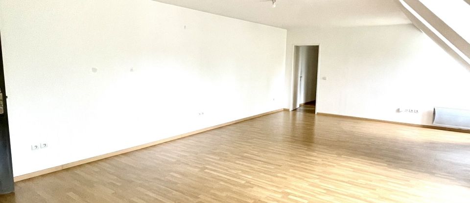 Appartement 4 pièces de 91 m² à Magny-le-Hongre (77700)