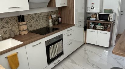 Appartement 3 pièces de 71 m² à Toulon (83200)