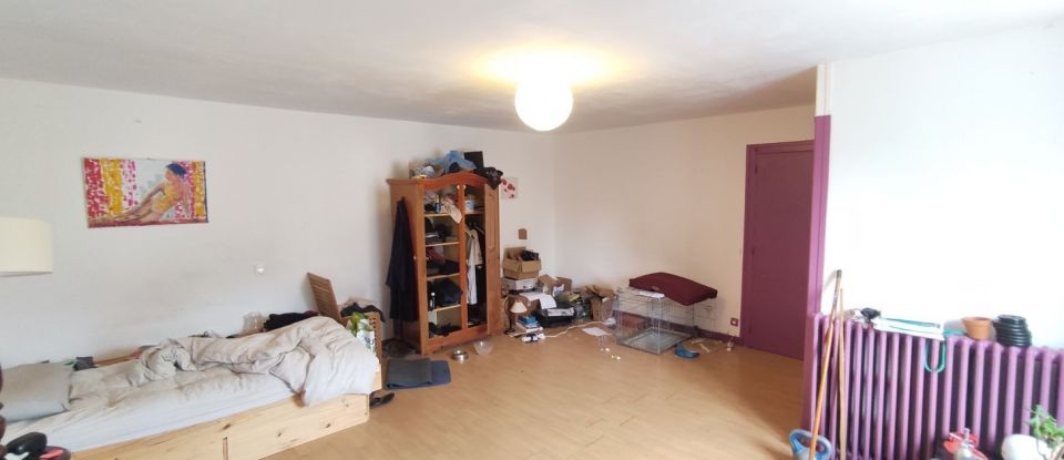 Maison 14 pièces de 350 m² à Montmorillon (86500)