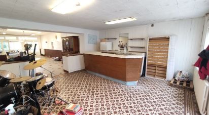 Maison 14 pièces de 350 m² à Montmorillon (86500)