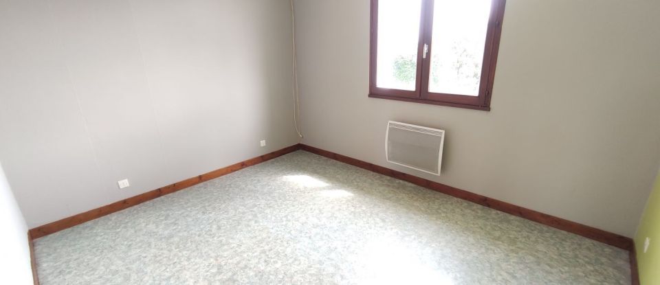 House 5 rooms of 109 m² in Tercé (86800)