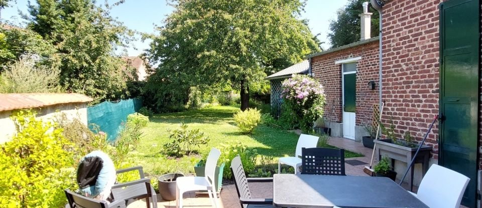 Town house 5 rooms of 110 m² in Ham (80400)