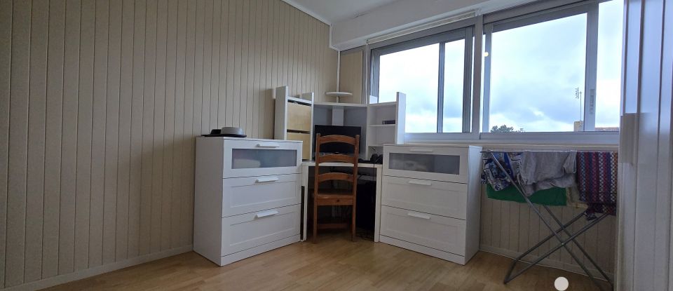 Apartment 5 rooms of 83 m² in Brest (29200)