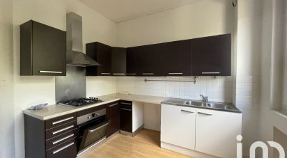 Appartement 4 pièces de 89 m² à Le Chambon-Feugerolles (42500)