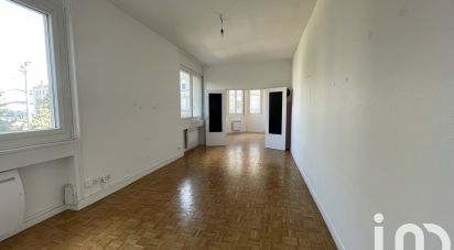 Appartement 4 pièces de 89 m² à Le Chambon-Feugerolles (42500)