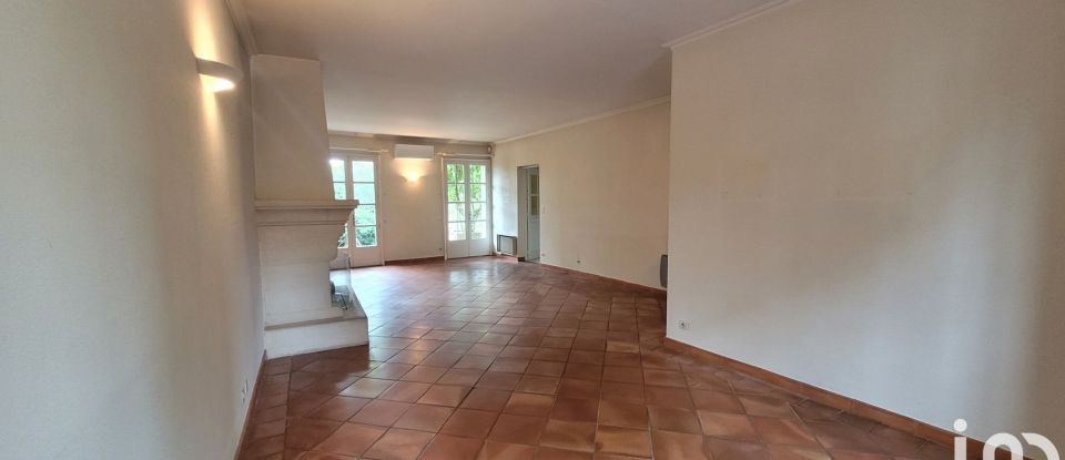 Maison 5 pièces de 160 m² à Carpentras (84200)