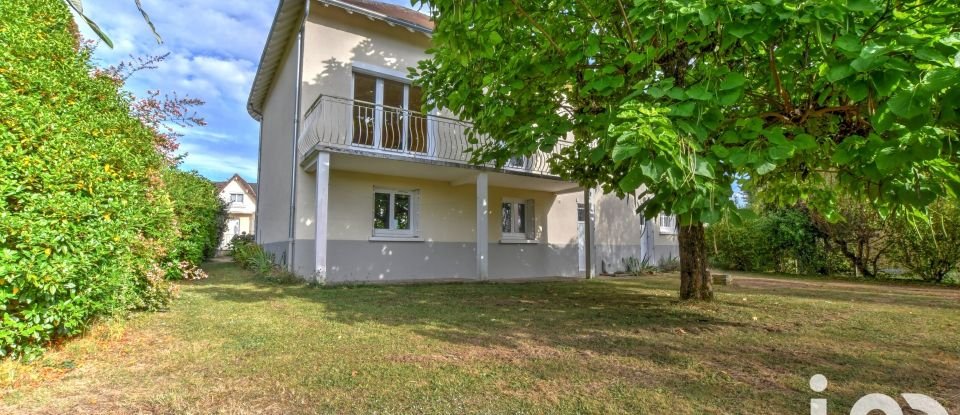 Maison 6 pièces de 145 m² à Rilhac-Rancon (87570)