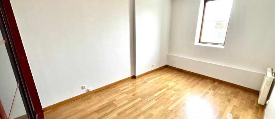 Appartement 4 pièces de 82 m² à Ermont (95120)