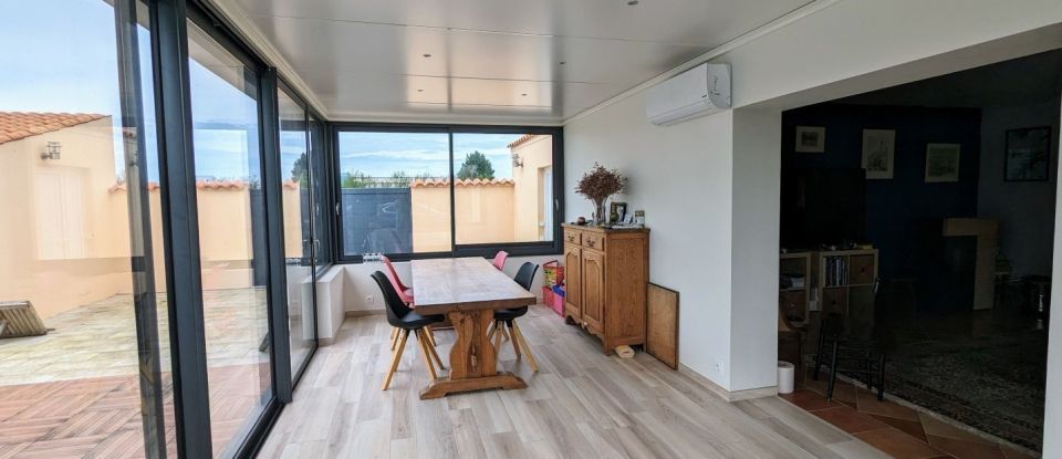 Maison 7 pièces de 181 m² à Le Gua (17600)