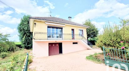 Maison 4 pièces de 72 m² à Chabrac (16150)