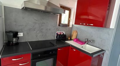 Appartement 2 pièces de 34 m² à Gréoux-les-Bains (04800)