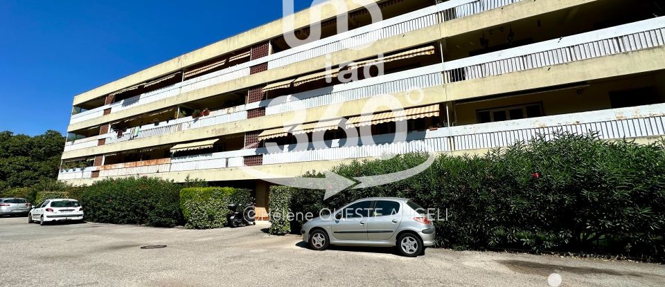 Appartement 3 pièces de 70 m² à Toulon (83200)