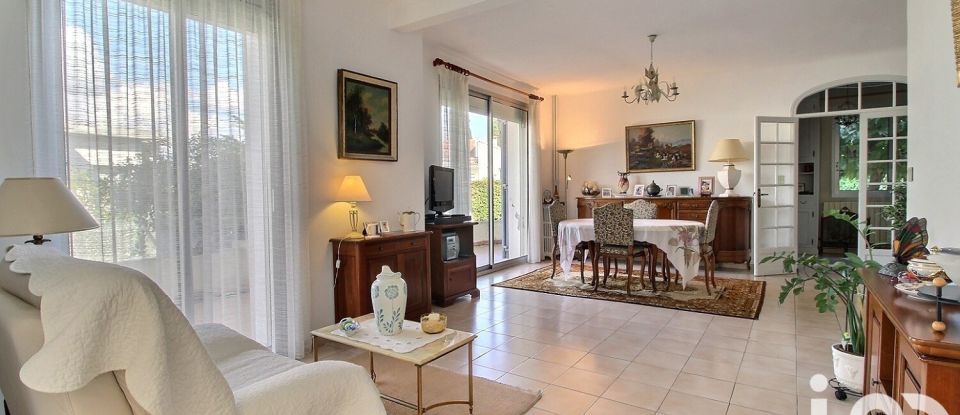 Maison 5 pièces de 131 m² à Toulon (83000)