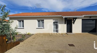 House 5 rooms of 91 m² in Parentis-en-Born (40160)