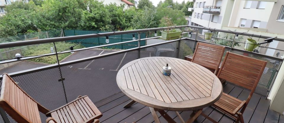 Appartement 3 pièces de 62 m² à Clermont-Ferrand (63100)