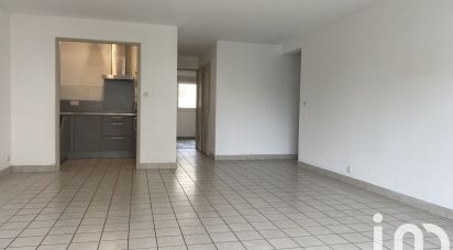 Apartment 3 rooms of 64 m² in Nantes (44300)