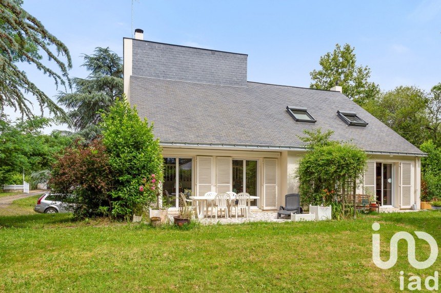 Maison d’architecte 8 pièces de 174 m² à Sautron (44880)