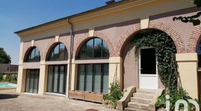 House 15 rooms of 305 m² in Chailly-en-Bière (77930)