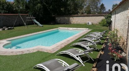 House 15 rooms of 305 m² in Fontainebleau (77300)