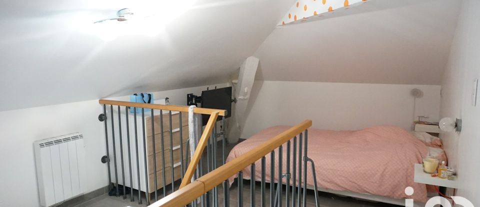 Maison 15 pièces de 305 m² à Chailly-en-Bière (77930)