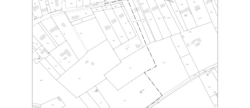 Terrain de 8 182 m² à Montmorillon (86500)