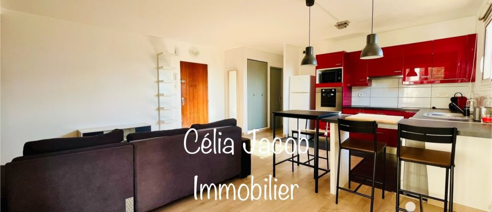 Apartment 3 rooms of 65 m² in Toulon (83200)