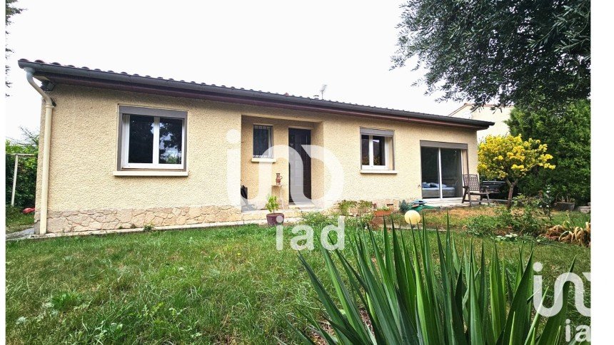 Maison 6 pièces de 109 m² à Valdurenque (81090)