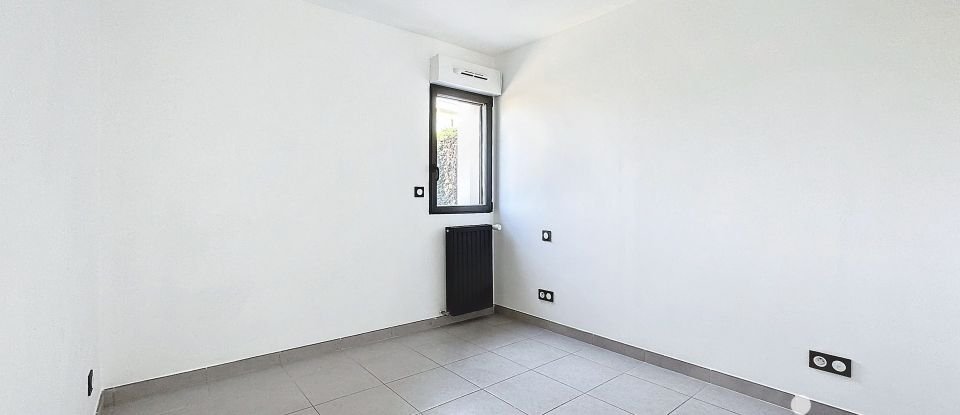 Architect house 4 rooms of 90 m² in Perpignan (66000)