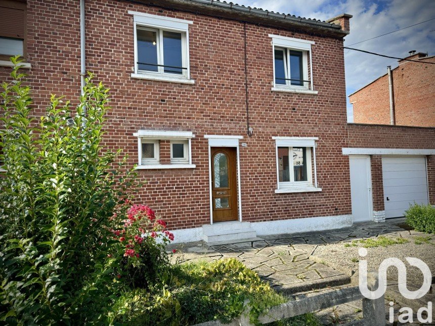 House 6 rooms of 94 m² in Douchy-les-Mines (59282)