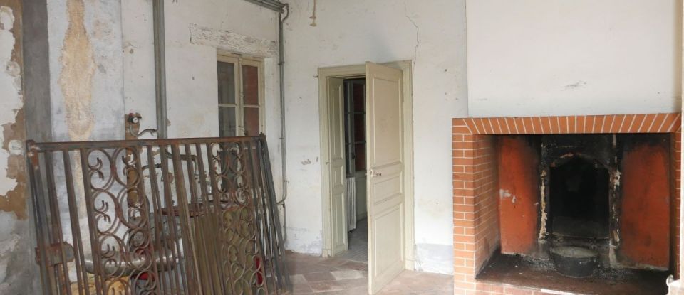 House 7 rooms of 230 m² in Montauban (82000)