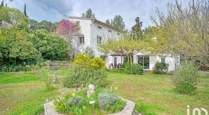 Maison 6 pièces de 145 m² à Nîmes (30000)