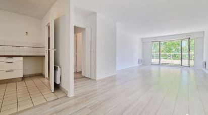 Appartement 3 pièces de 75 m² à Paris (75012)