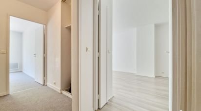 Appartement 3 pièces de 75 m² à Paris (75012)