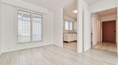 Appartement 3 pièces de 75 m² à Paris (75012)