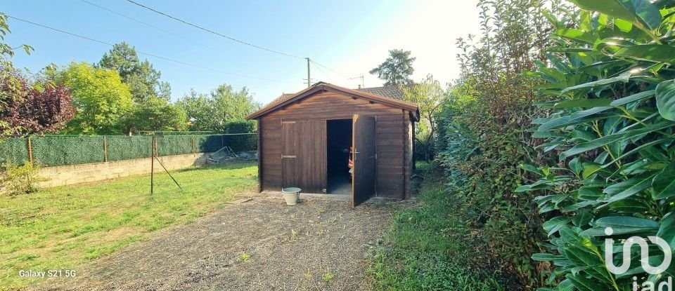 Pavillon 8 pièces de 120 m² à Brioude (43100)