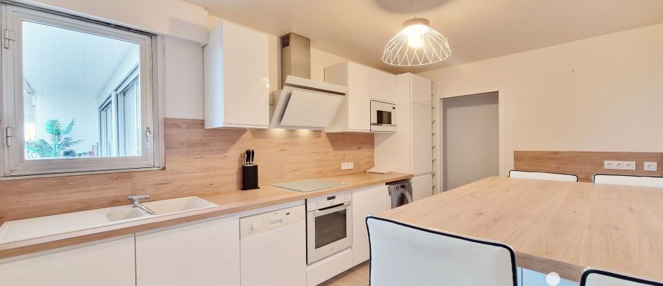 Apartment 3 rooms of 79 m² in Courbevoie (92400)