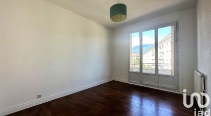 Apartment 4 rooms of 79 m² in Grenoble (38100)