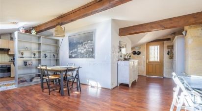 Appartement 2 pièces de 46 m² à Bordeaux (33000)